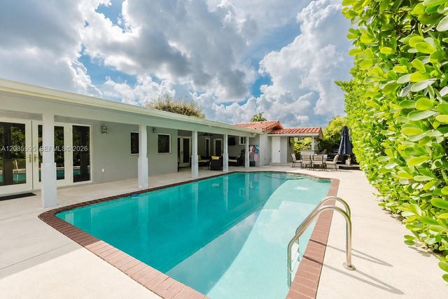 1732 SW 103rd Place, Miami, FL 33165