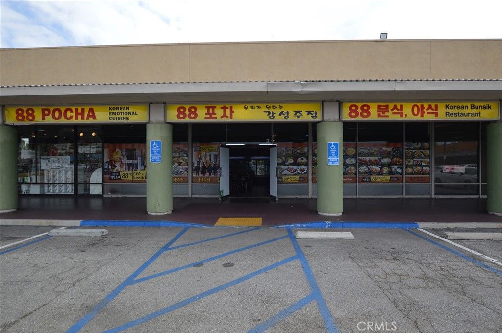 1610 REDONDO BEACH 3, Gardena, CA 90247 — exterior