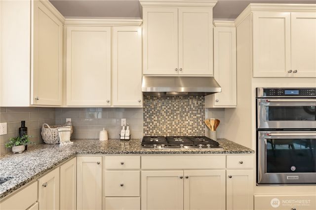 18717 43rd Drive SE, Bothell, WA 98012