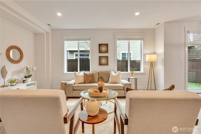 18717 43rd Drive SE, Bothell, WA 98012