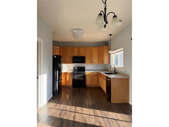 8436 S Reed St, Littleton, CO 80128