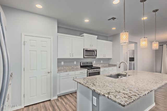 12158 W DESERT MOON Way, Peoria, AZ 85383