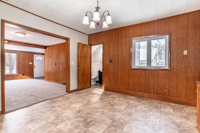 313 3rd Street SE, Pelican Rapids, MN 56572