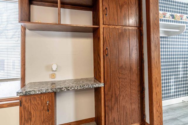 313 3rd Street SE, Pelican Rapids, MN 56572