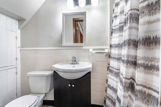 313 3rd Street SE, Pelican Rapids, MN 56572