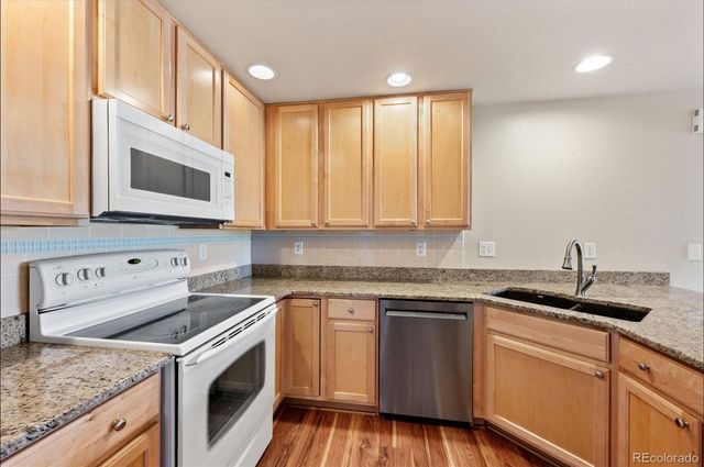 1152 Olympia Avenue 16I, Longmont, CO 80504