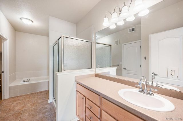 1152 Olympia Avenue 16I, Longmont, CO 80504