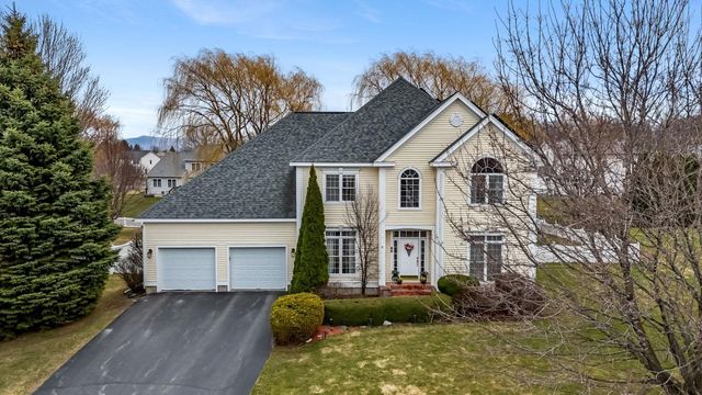 29 Whiteface Street, South Burlington, VT 05403
