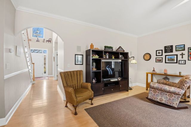 29 Whiteface Street, South Burlington, VT 05403