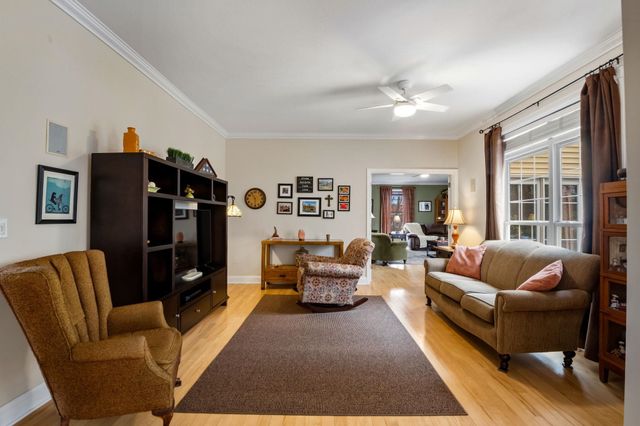 29 Whiteface Street, South Burlington, VT 05403