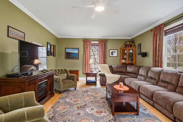 29 Whiteface Street, South Burlington, VT 05403