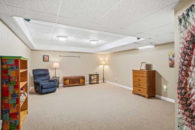29 Whiteface Street, South Burlington, VT 05403