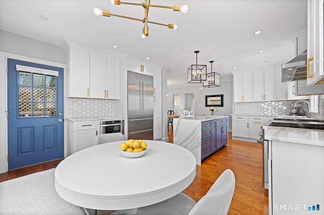 1482 Bronson Road, Fairfield, CT 06824