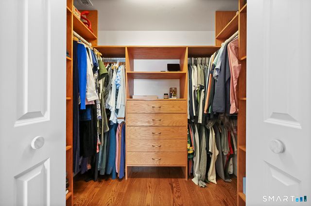 1482 Bronson Road, Fairfield, CT 06824