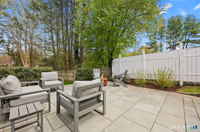 1482 Bronson Road, Fairfield, CT 06824