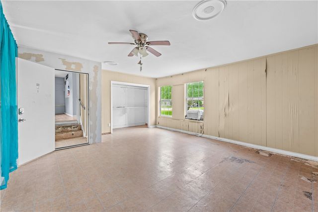 10614 Emmord Loop, Corpus Christi, TX 78410
