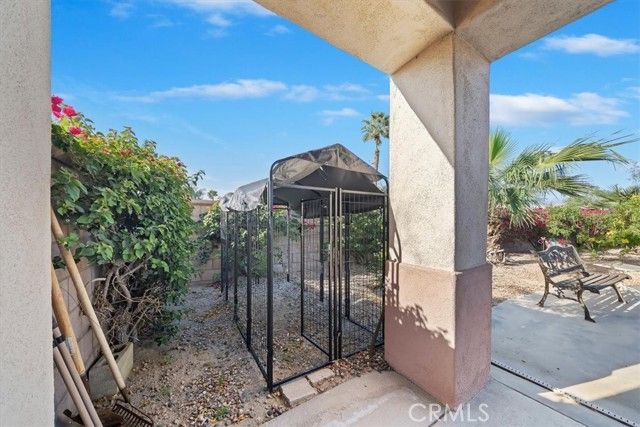 39375 Falconwood Court, Palm Desert, CA 92211