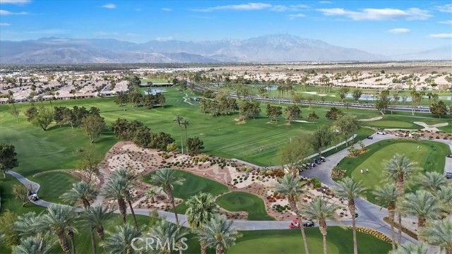 39375 Falconwood Court, Palm Desert, CA 92211