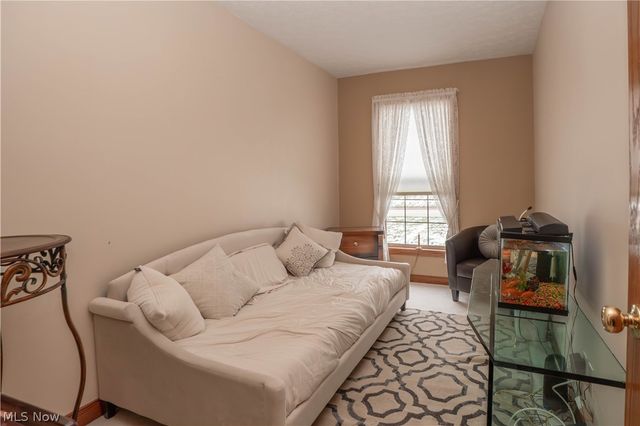 4514 Plain Center Avenue NE, Canton, OH 44714