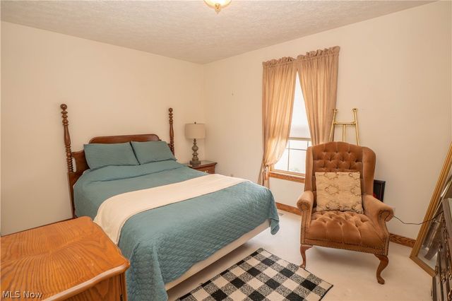 4514 Plain Center Avenue NE, Canton, OH 44714