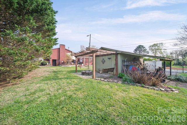 175 Buffalo Shoals Road, Lincolnton, NC 28092