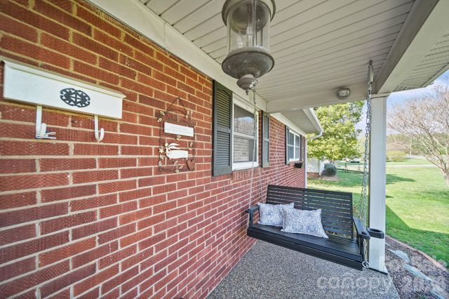 175 Buffalo Shoals Road, Lincolnton, NC 28092