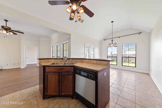 709 Copper Meadow Boulevard, Youngsville, LA 70592