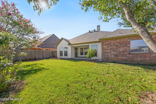 709 Copper Meadow Boulevard, Youngsville, LA 70592