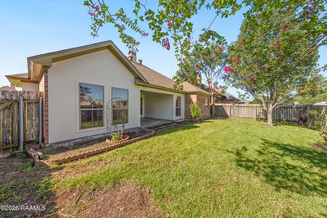 709 Copper Meadow Boulevard, Youngsville, LA 70592