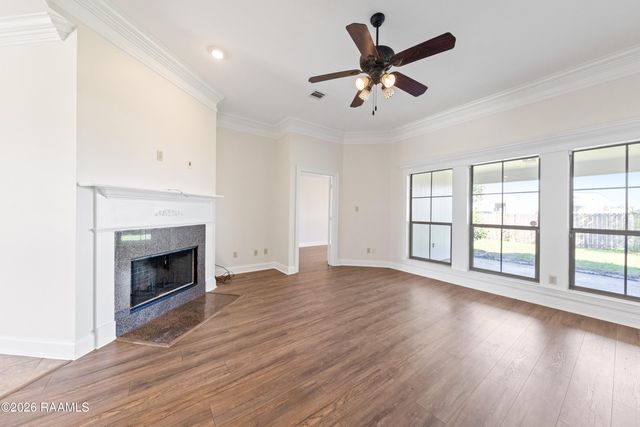 709 Copper Meadow Boulevard, Youngsville, LA 70592
