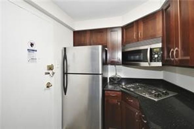 4625 Fifth Ave 202, Oakland, PA 15213