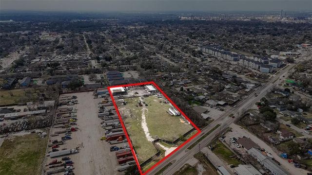 1760 Allen Genoa Road, Houston, TX 77017