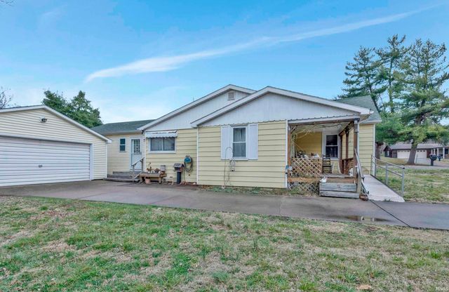 626 Monroe Street, Newburgh, IN 47630