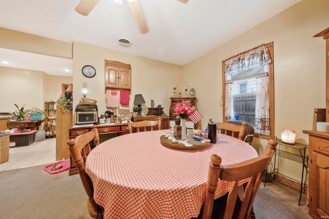 626 Monroe Street, Newburgh, IN 47630