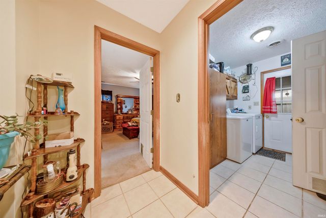 626 Monroe Street, Newburgh, IN 47630