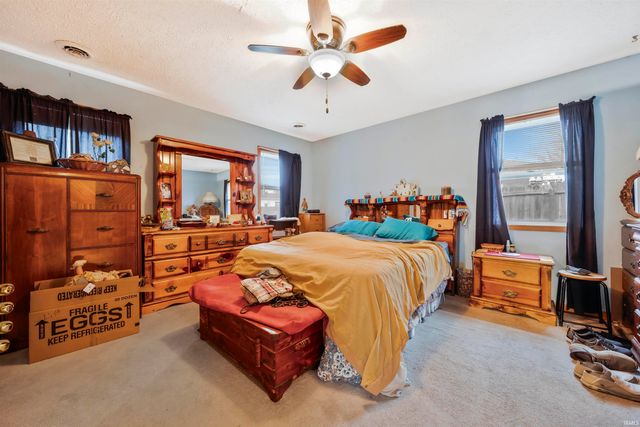 626 Monroe Street, Newburgh, IN 47630