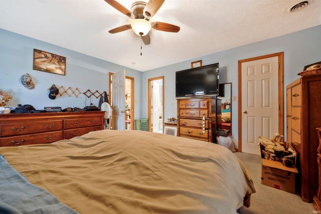 626 Monroe Street, Newburgh, IN 47630