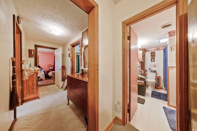 626 Monroe Street, Newburgh, IN 47630