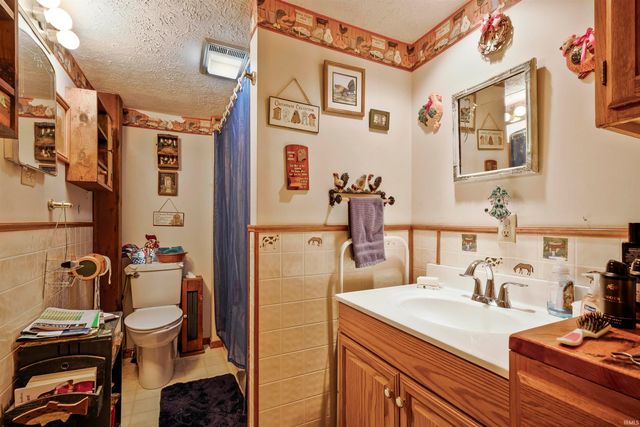 626 Monroe Street, Newburgh, IN 47630