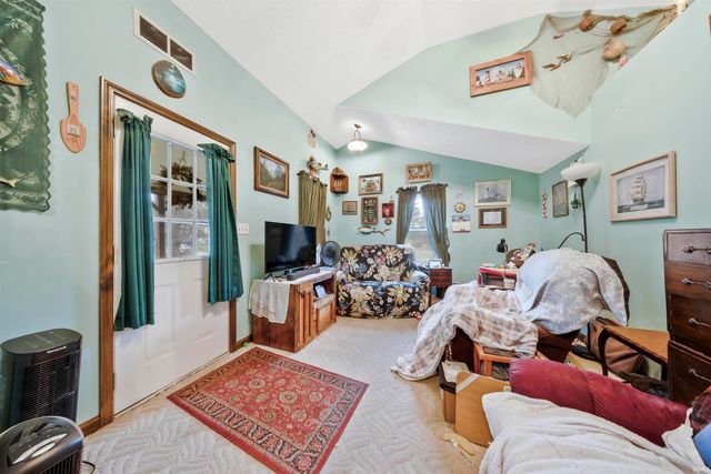 626 Monroe Street, Newburgh, IN 47630