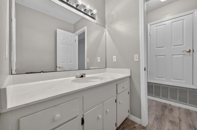 3 Neptune Drive, Mary Esther, FL 32569