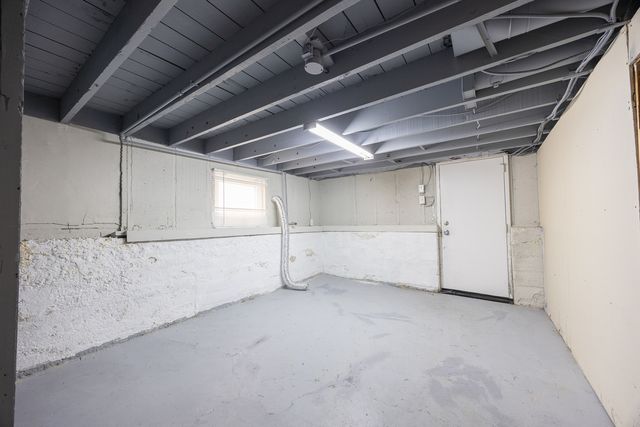 6152 S Austin Avenue, Chicago, IL 60638