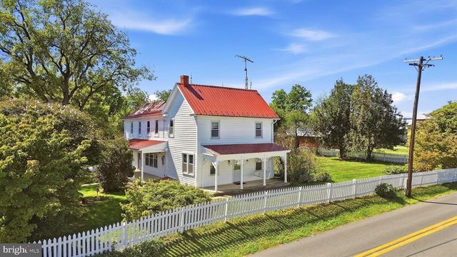 1410 SWAN POND RD, Martinsburg, WV 25404