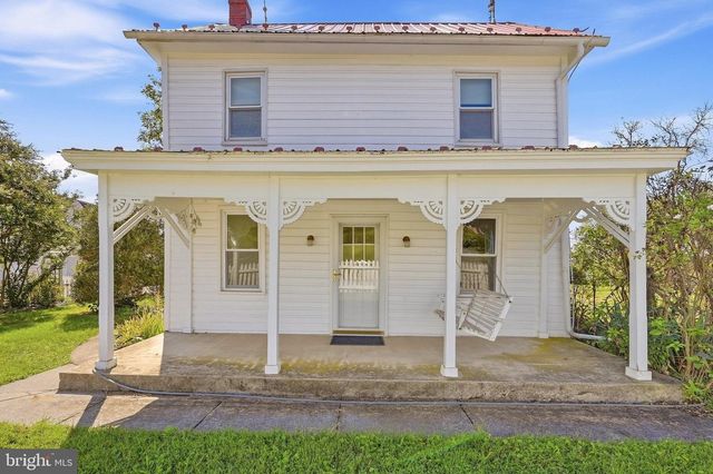 1410 SWAN POND RD, Martinsburg, WV 25404
