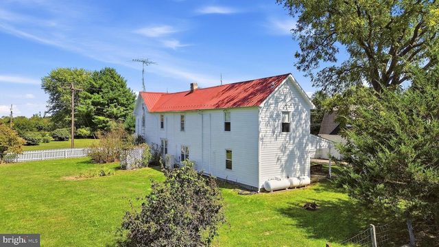 1410 SWAN POND RD, Martinsburg, WV 25404