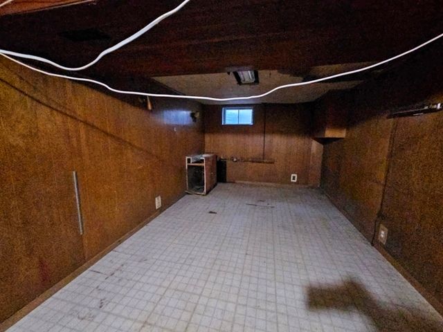 1004 Jenkisson Avenue, Lake Bluff, IL 60044