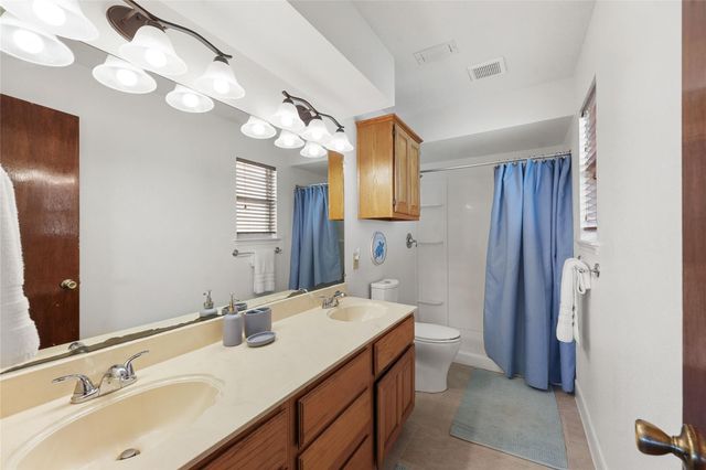 426 Shark Lane, Surfside Beach, TX 77541