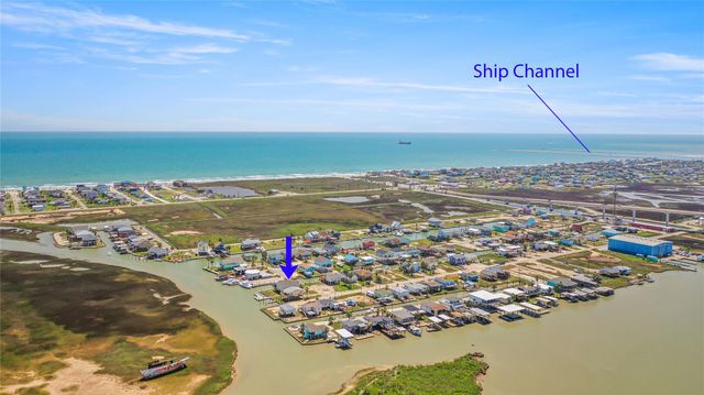 426 Shark Lane, Surfside Beach, TX 77541