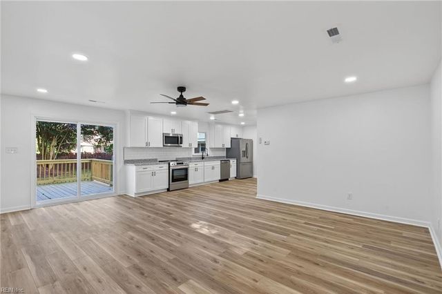 424 Rutgers AVE, Chesapeake, VA 23324