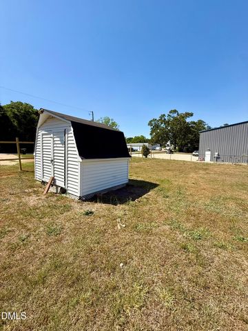 199 E Main Street, Coats, NC 27521